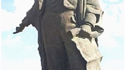صورة (7) تمثال ديليسبيس